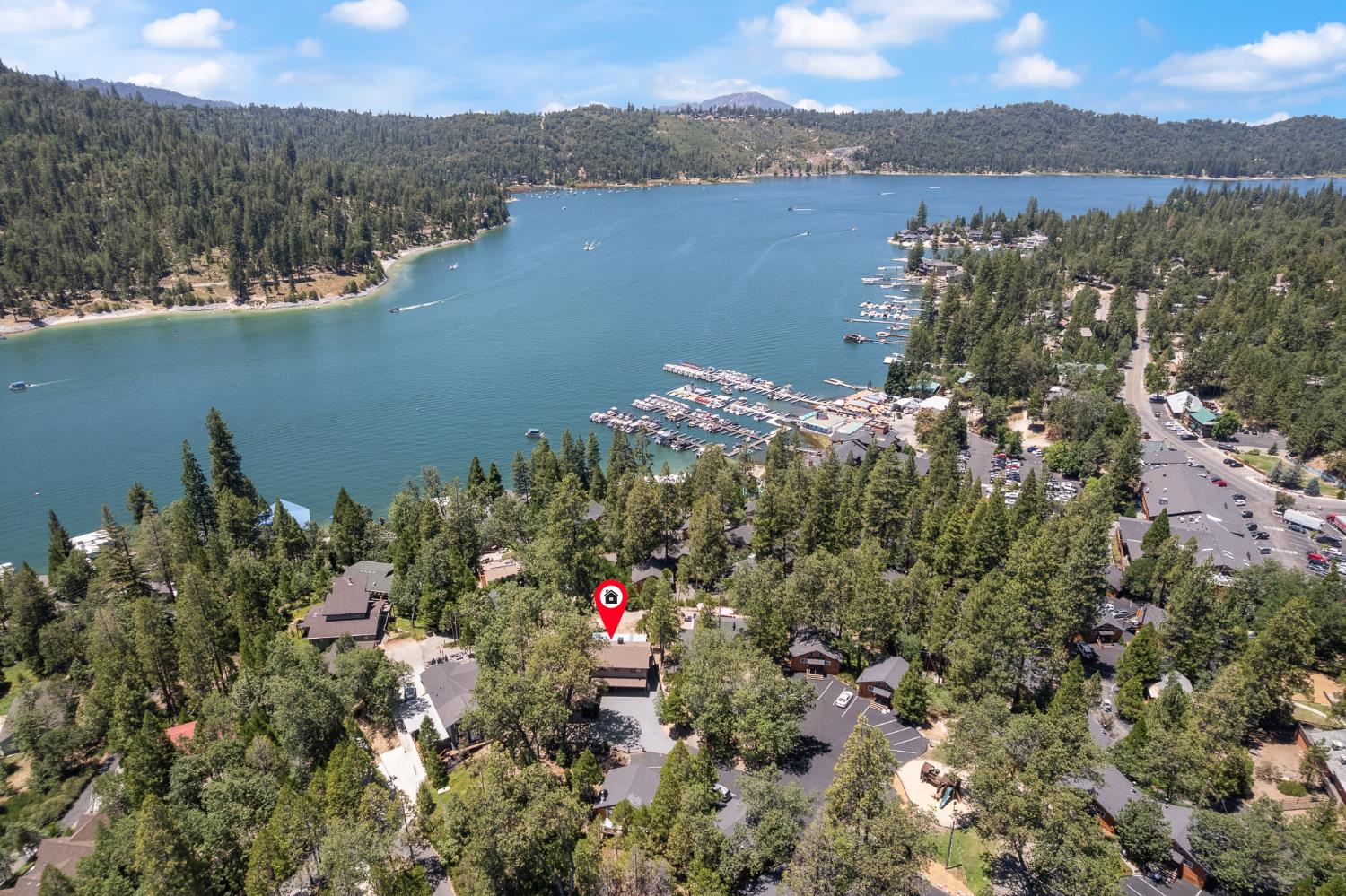 39165 Ski Slope Dr, Bass Lake, CA 93604