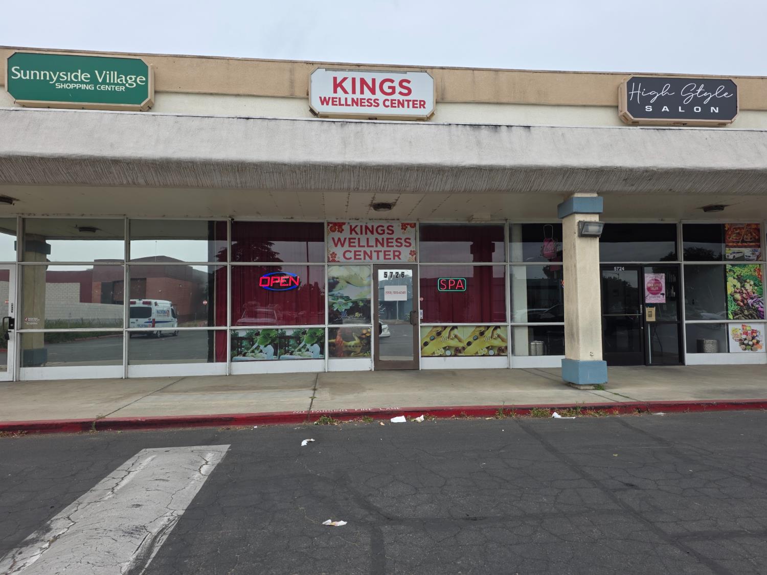 5686 E Kings Canyon Rd, Fresno, CA 93727
