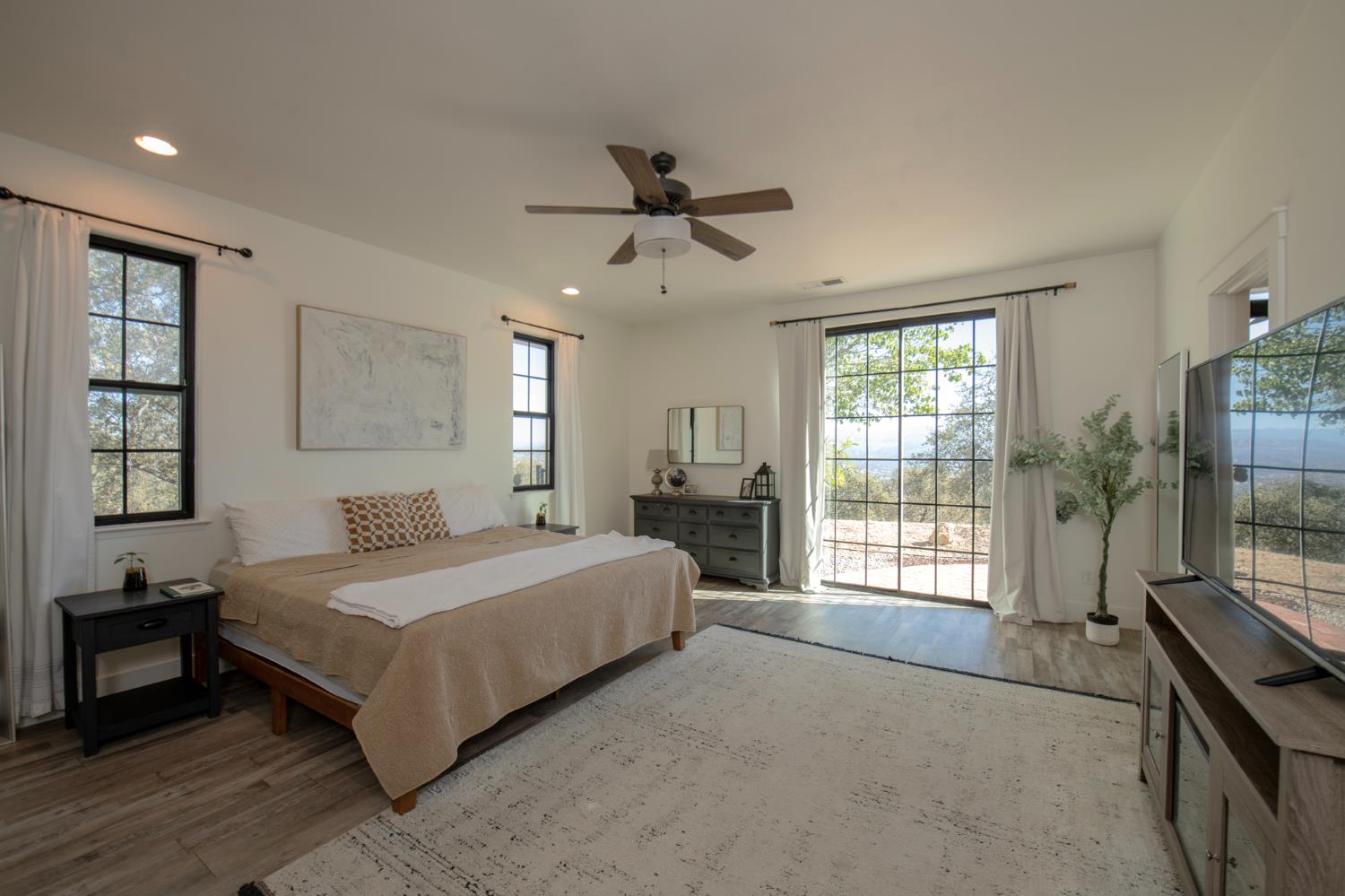 41207 Lilley Mountain Dr, Coarsegold, CA 93614