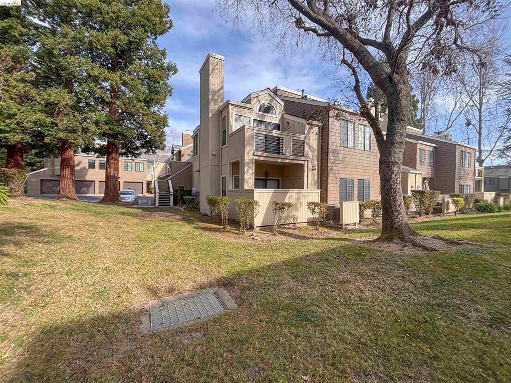 450 Pine Ridge Dr, San Ramon, CA 94582