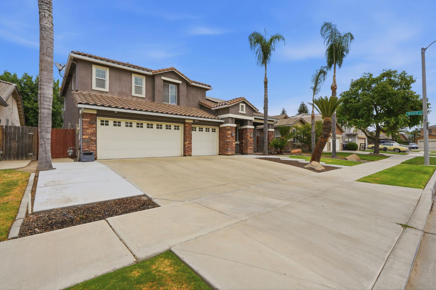 150 Reese, Visalia, CA 93277