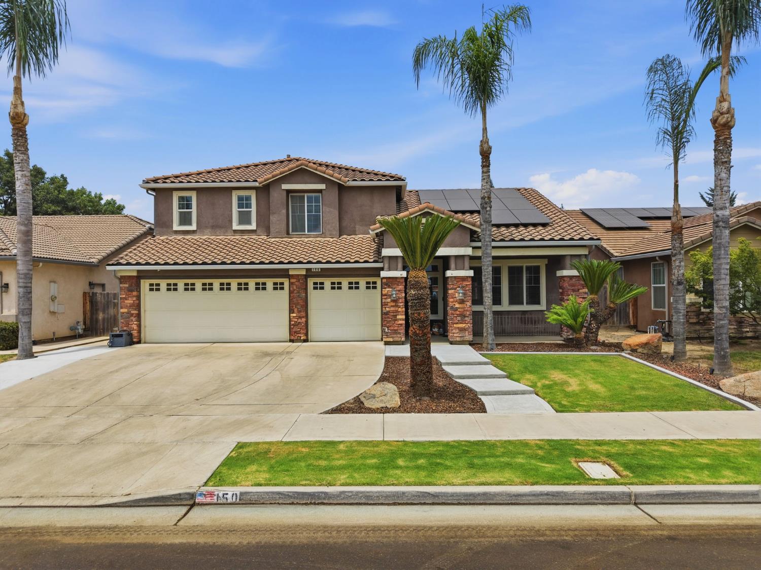 150 Reese, Visalia, CA 93277