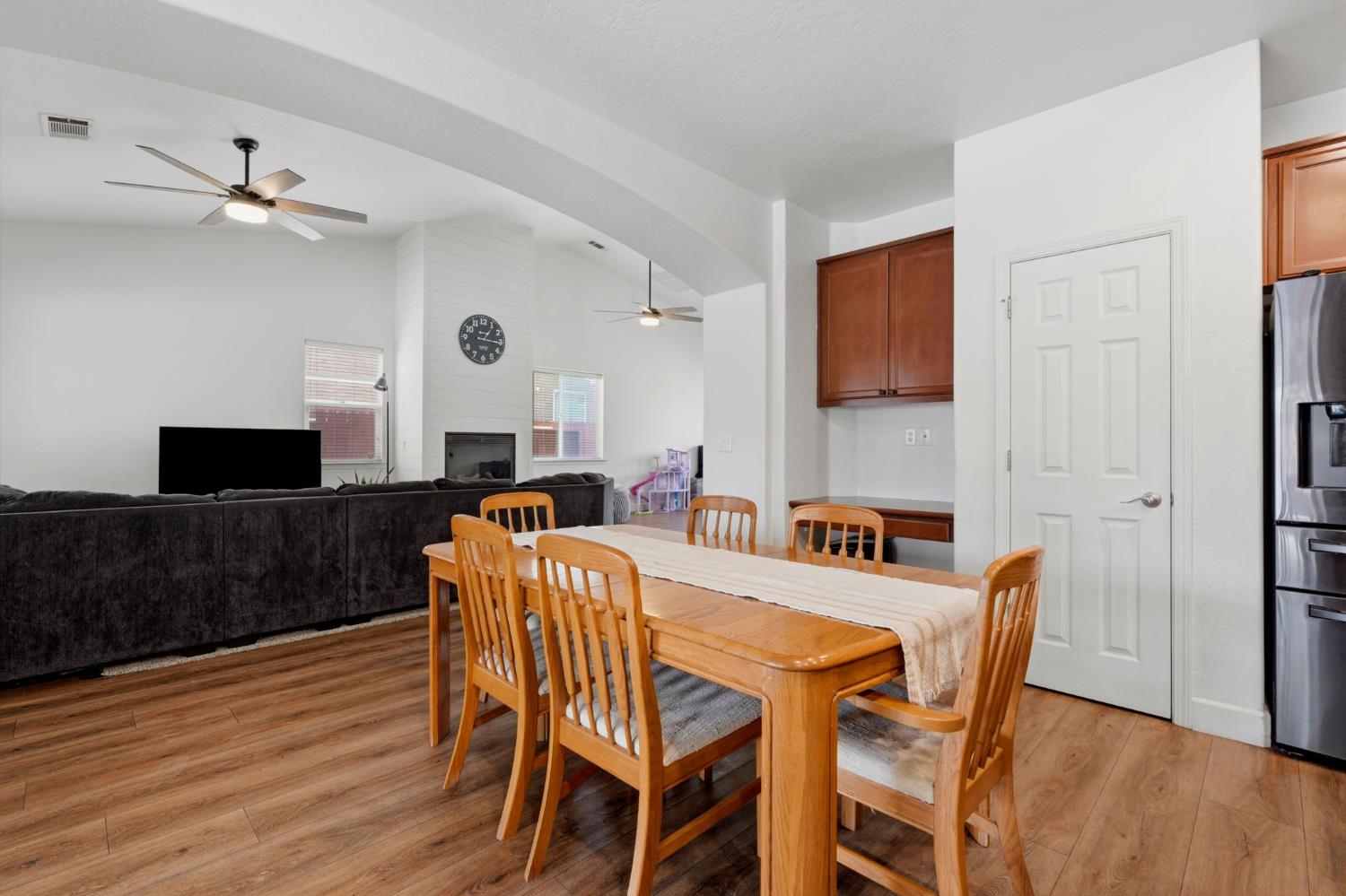 150 Reese, Visalia, CA 93277
