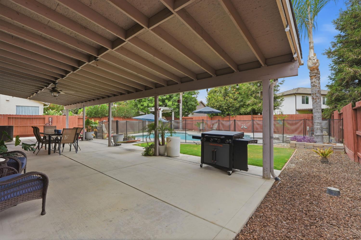 150 Reese, Visalia, CA 93277