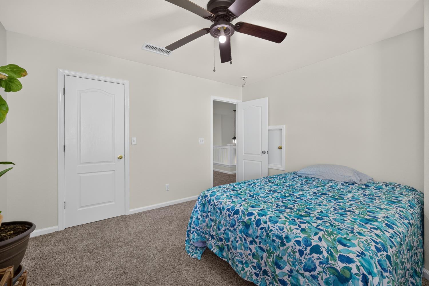 9845 N Woodrow Ave, Fresno, CA 93720