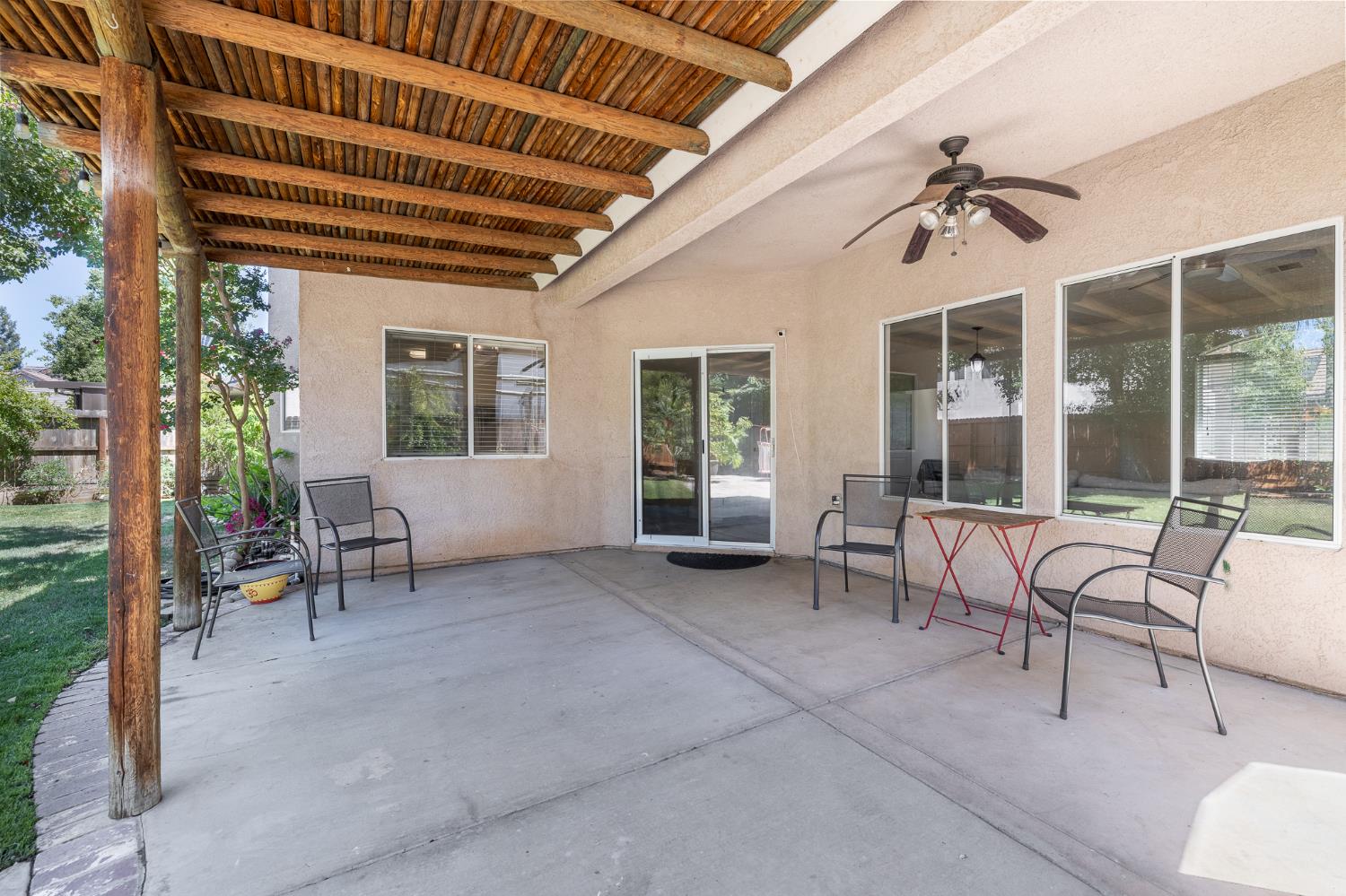 9845 N Woodrow Ave, Fresno, CA 93720