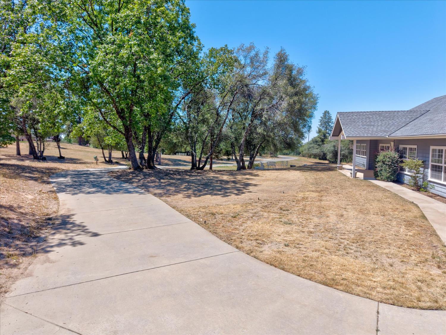 34070 Deer Spring Ln, North Fork, CA 93643