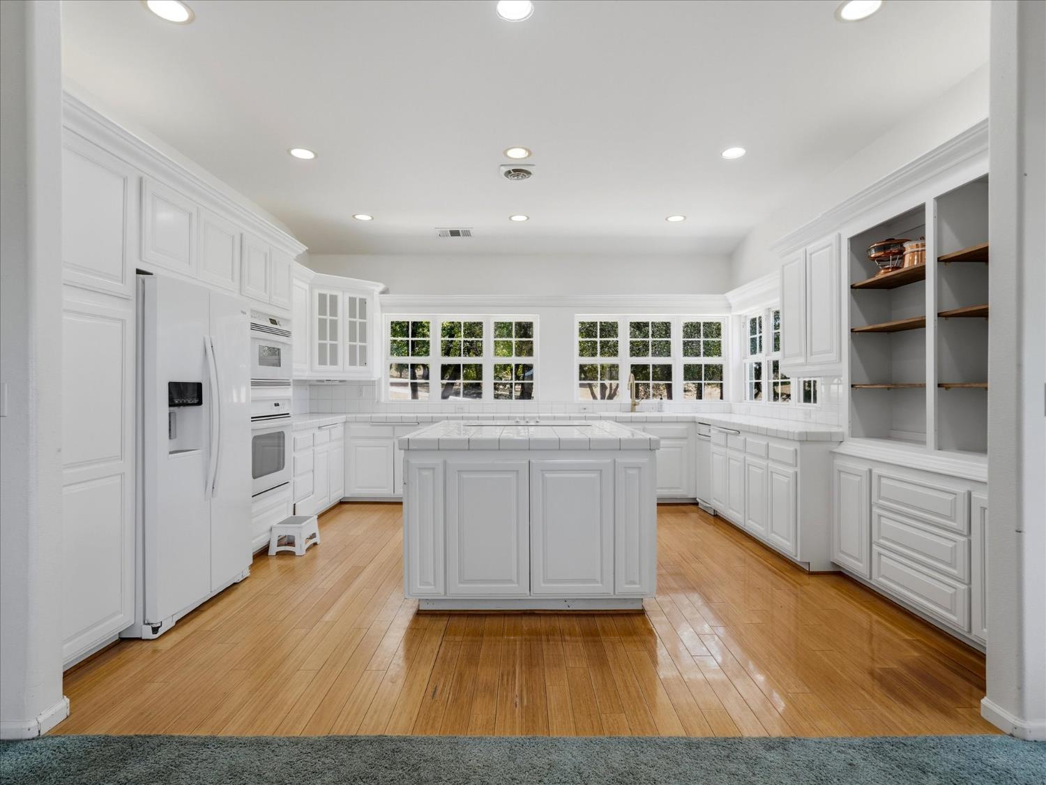 34070 Deer Spring Ln, North Fork, CA 93643
