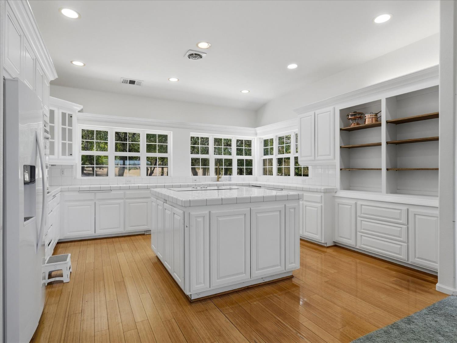 34070 Deer Spring Ln, North Fork, CA 93643