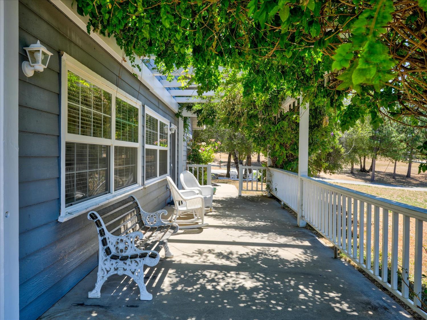 34070 Deer Spring Ln, North Fork, CA 93643
