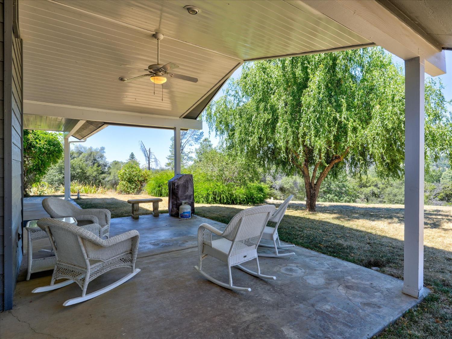 34070 Deer Spring Ln, North Fork, CA 93643