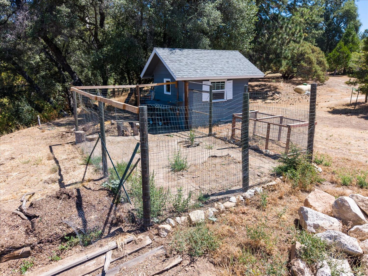 34070 Deer Spring Ln, North Fork, CA 93643
