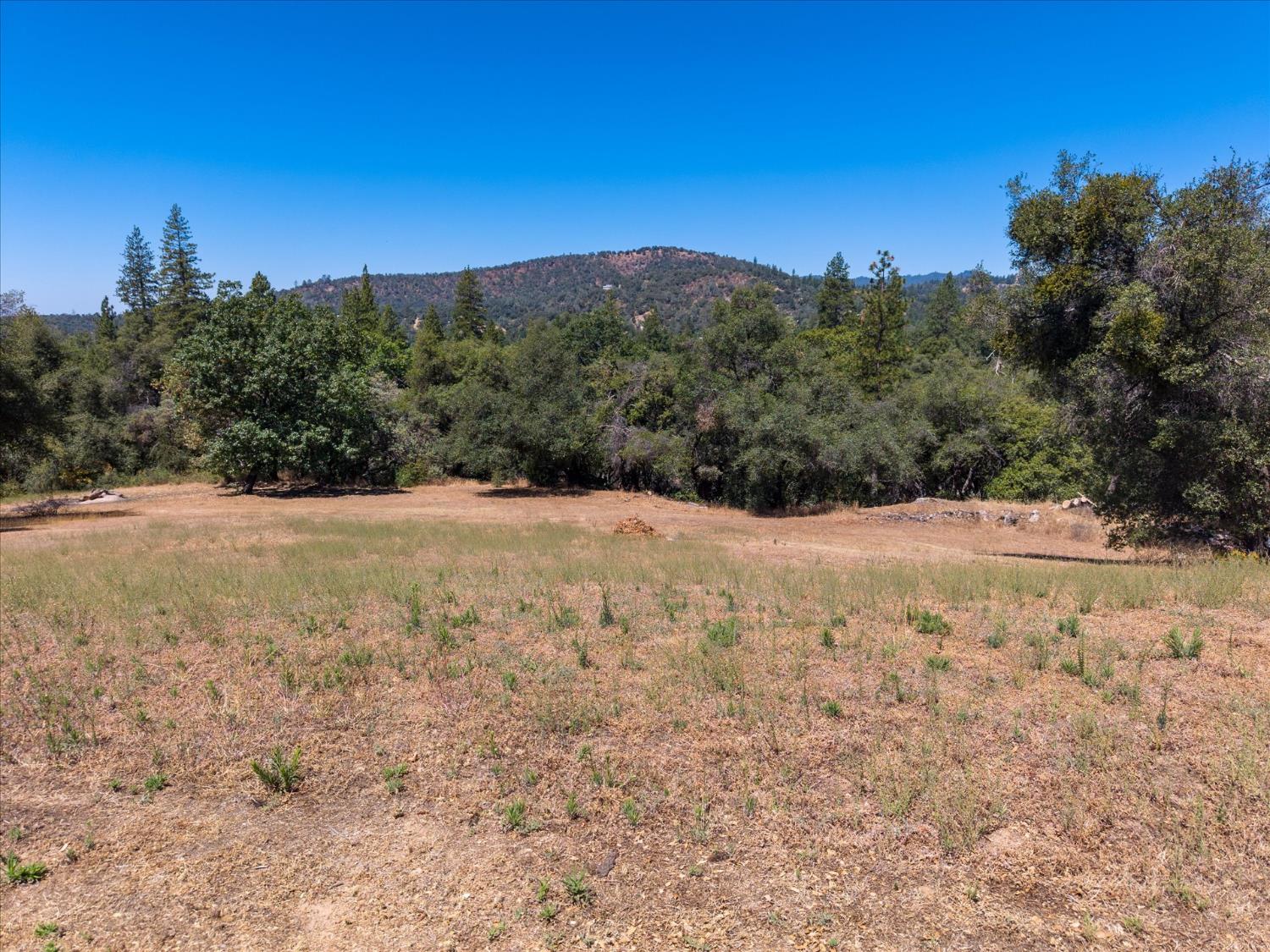 34070 Deer Spring Ln, North Fork, CA 93643