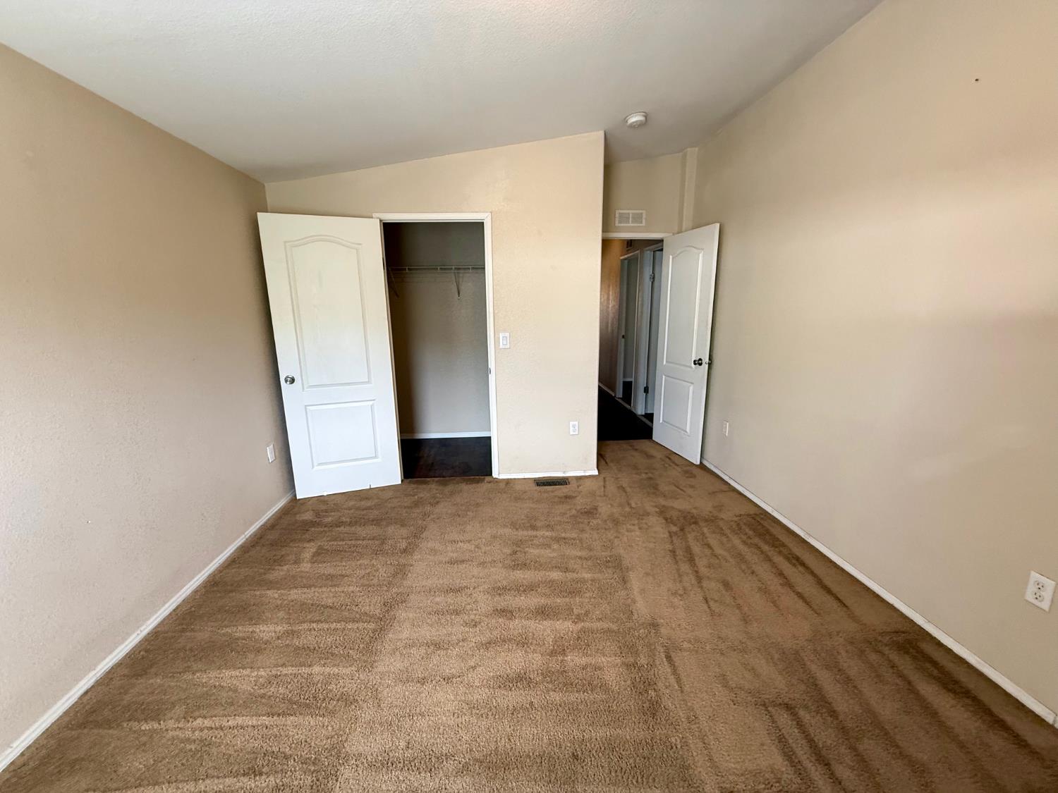 1218 E Cleveland Ave #SP 63, Madera, CA 93638