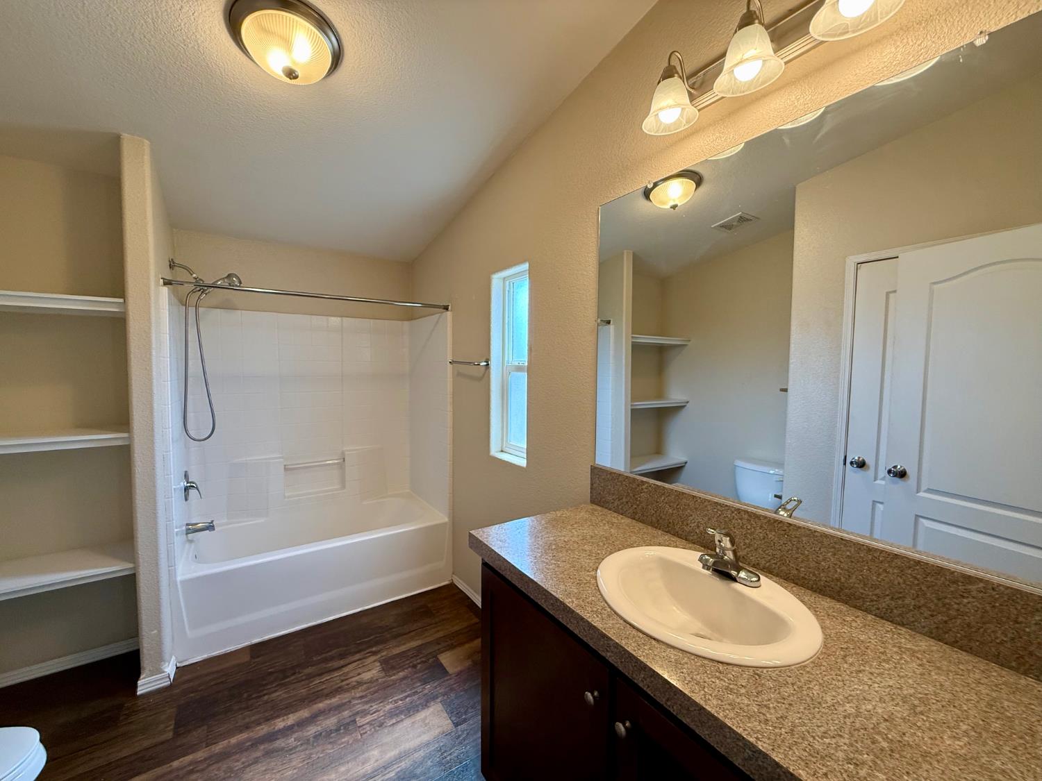 1218 E Cleveland Ave #SP 63, Madera, CA 93638