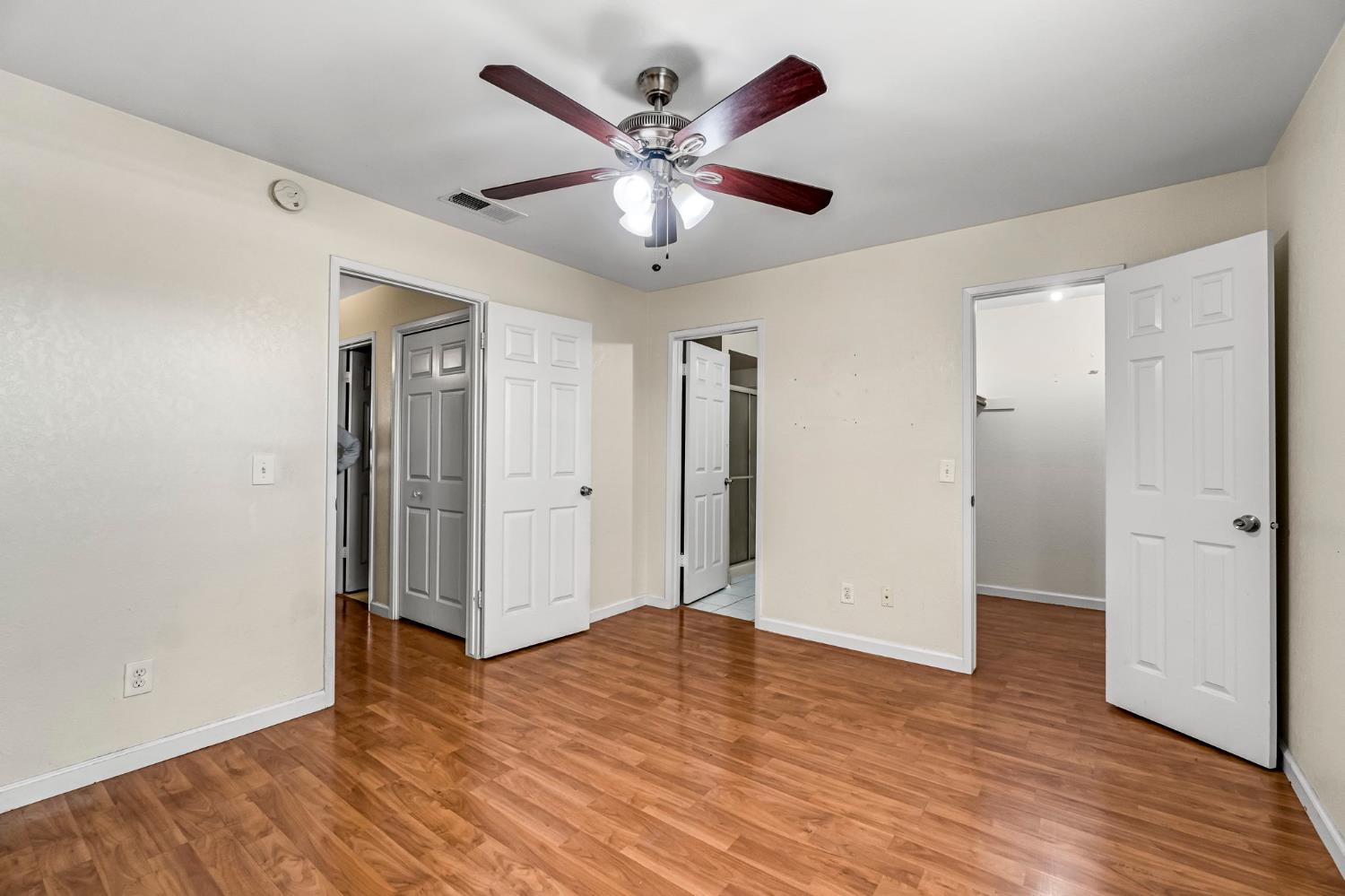 5965 E Shields Ave #180, Fresno, CA 93727