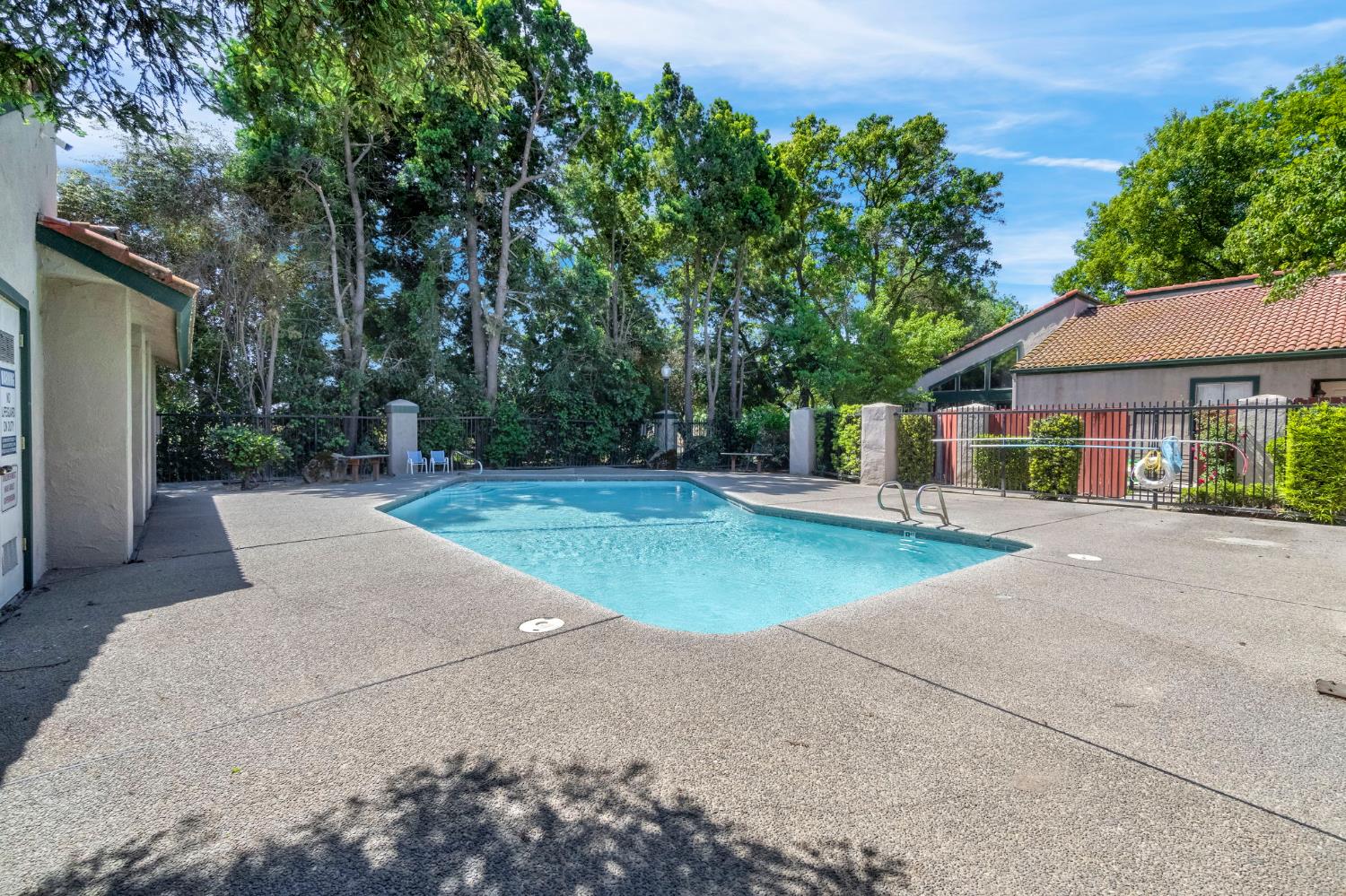 5965 E Shields Ave #180, Fresno, CA 93727