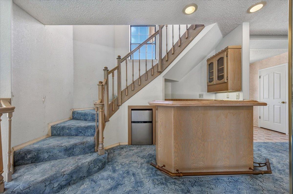 493 W Bluff Ave, Fresno, CA 93711