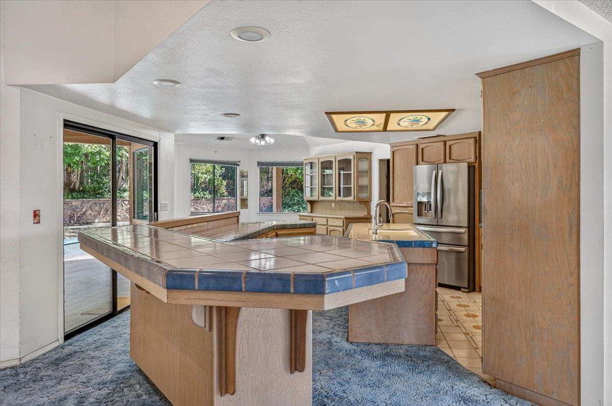 493 W Bluff Ave, Fresno, CA 93711