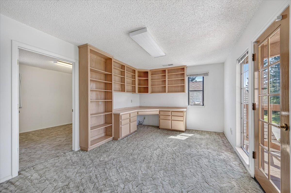 493 W Bluff Ave, Fresno, CA 93711