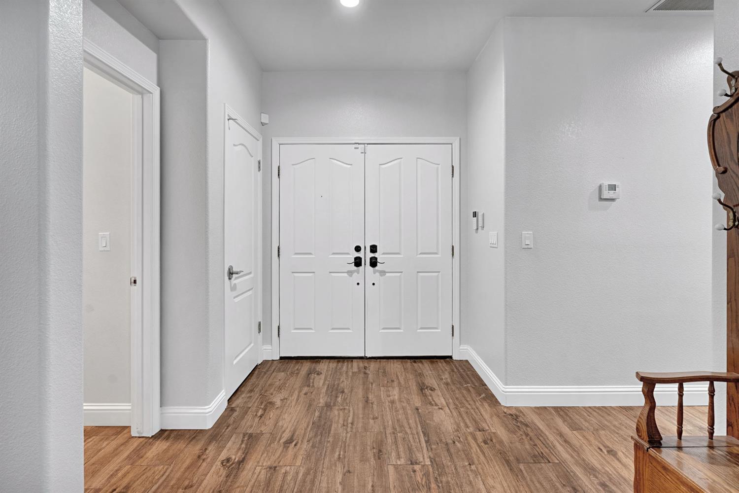 2956 Griffith Ave, Clovis, CA 93611