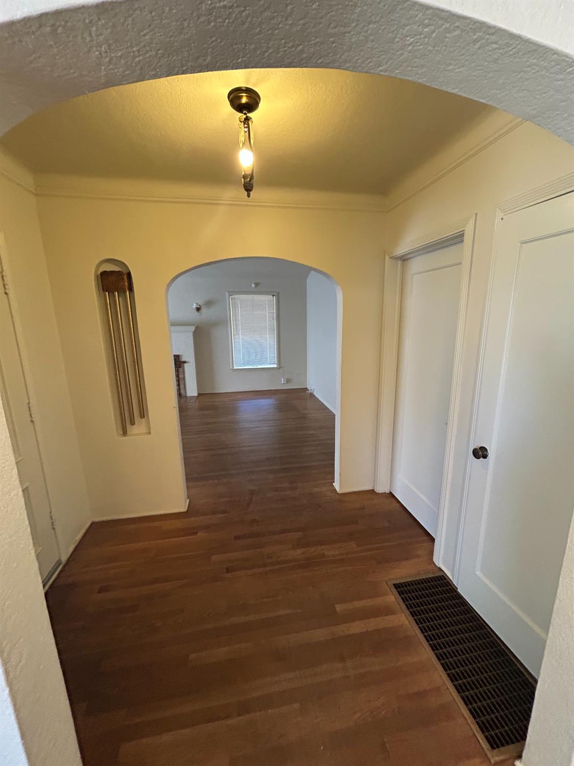 143 E Weldon Ave, Fresno, CA 93704