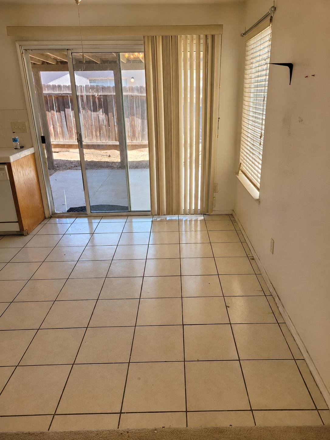 5694 N Connie Ave, Fresno, CA 93722