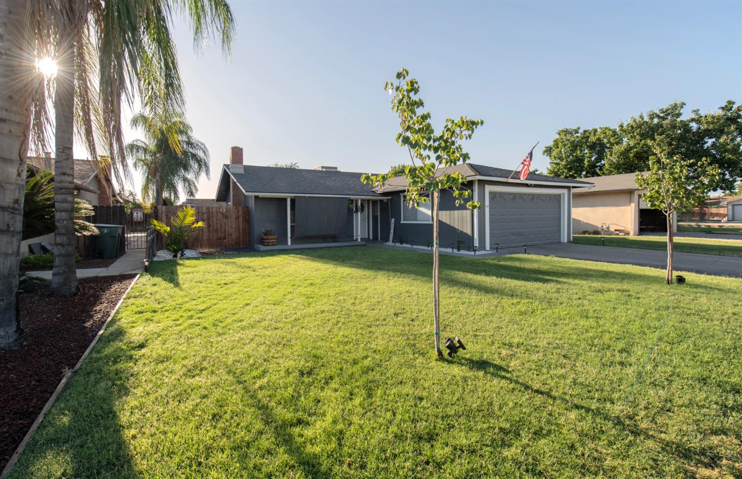 3061 cindy Ave, Clovis, CA 93612