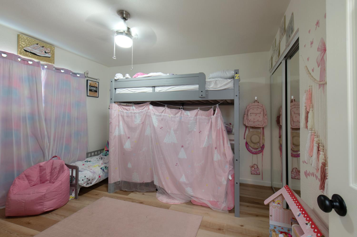 3061 cindy Ave, Clovis, CA 93612
