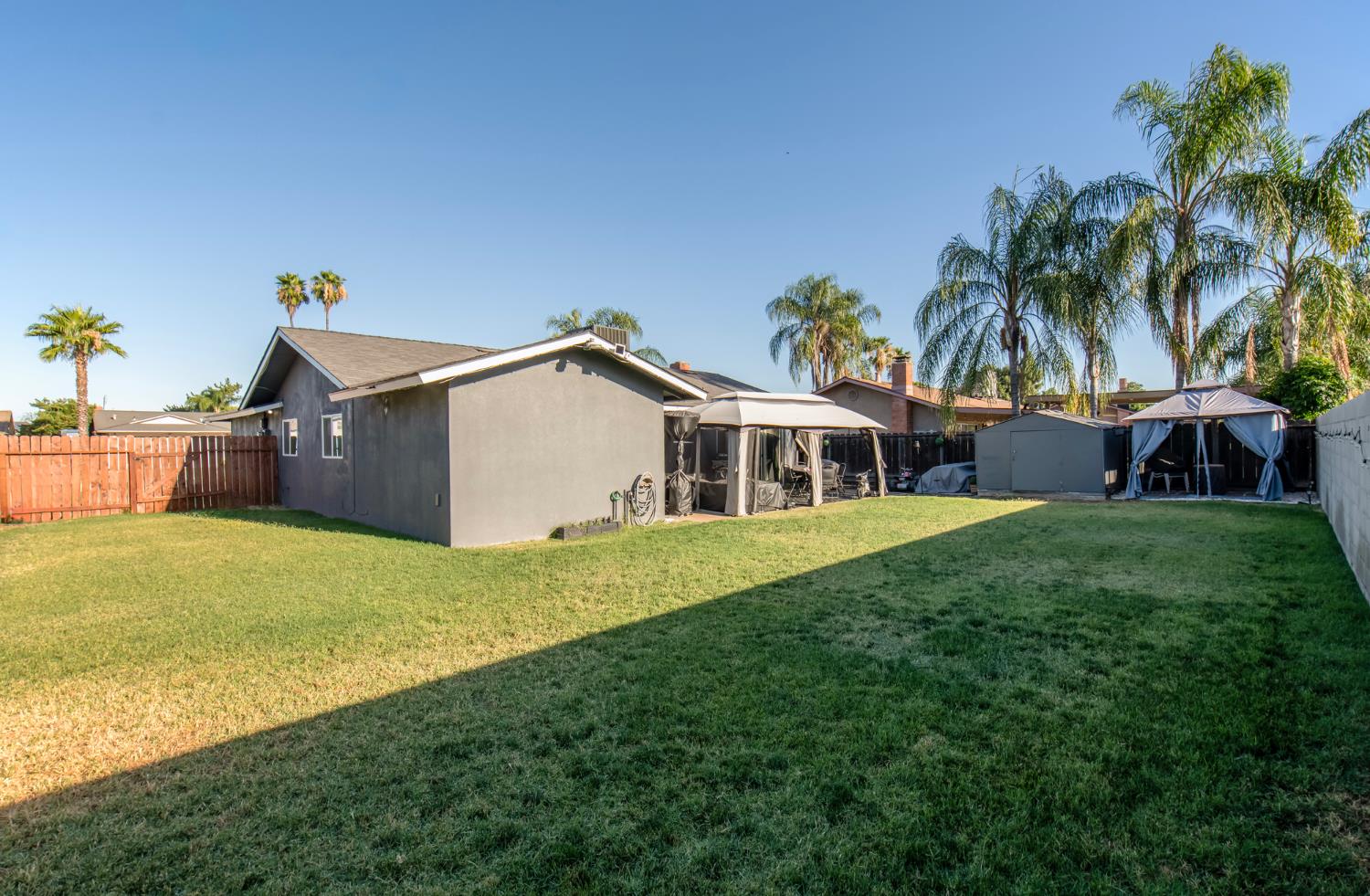 3061 cindy Ave, Clovis, CA 93612
