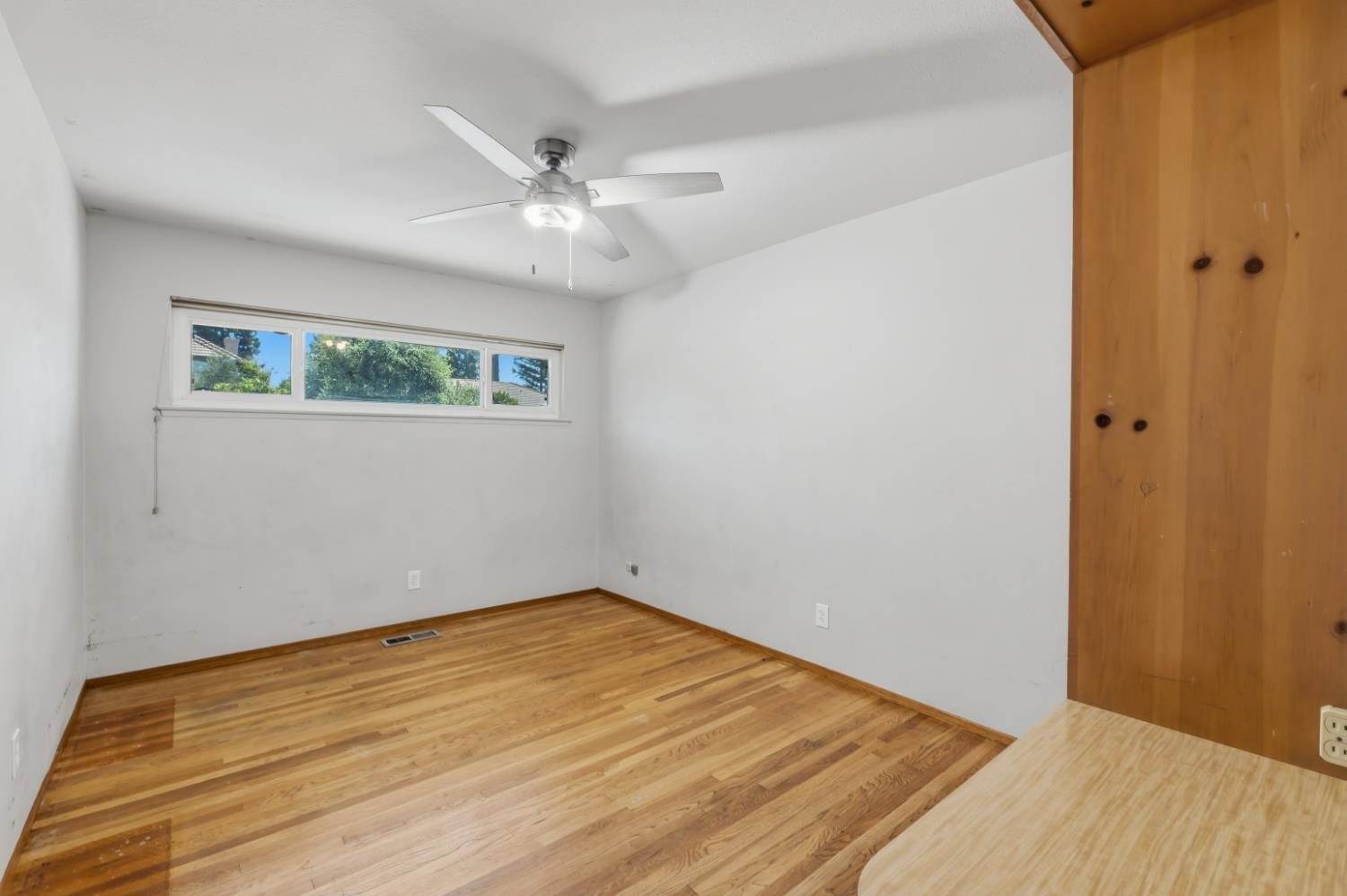 2530 W Fir Ave, Fresno, CA 93711