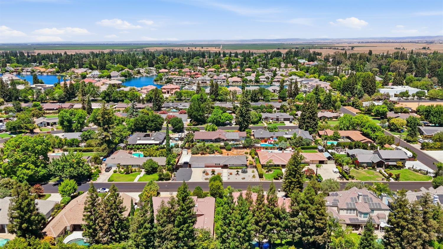 2530 W Fir Ave, Fresno, CA 93711