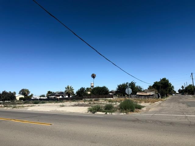 5700 Williams Ave, Tranquillity, CA 93668