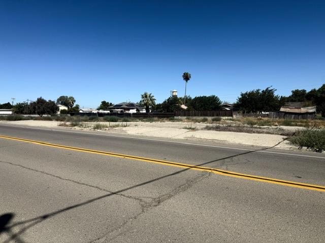 5700 Williams Ave, Tranquillity, CA 93668