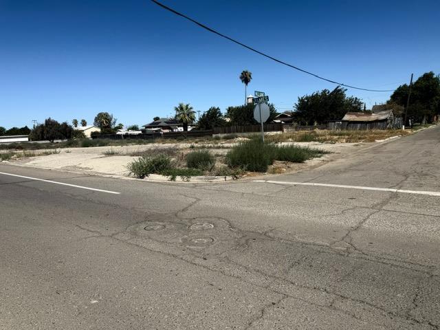 5700 Williams Ave, Tranquillity, CA 93668
