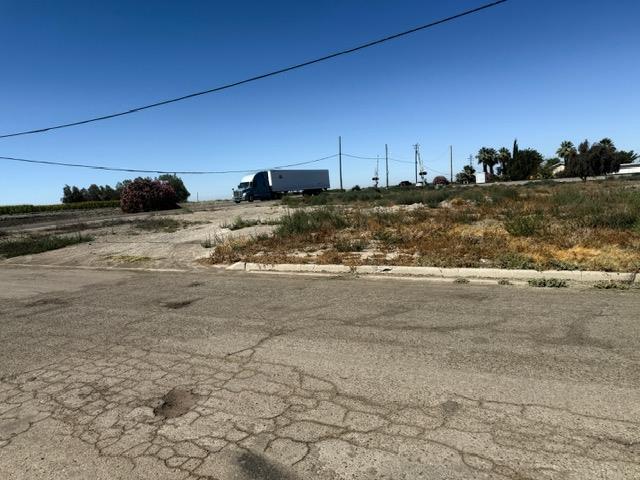 5700 Williams Ave, Tranquillity, CA 93668
