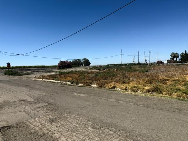 5700 Williams Ave, Tranquillity, CA 93668