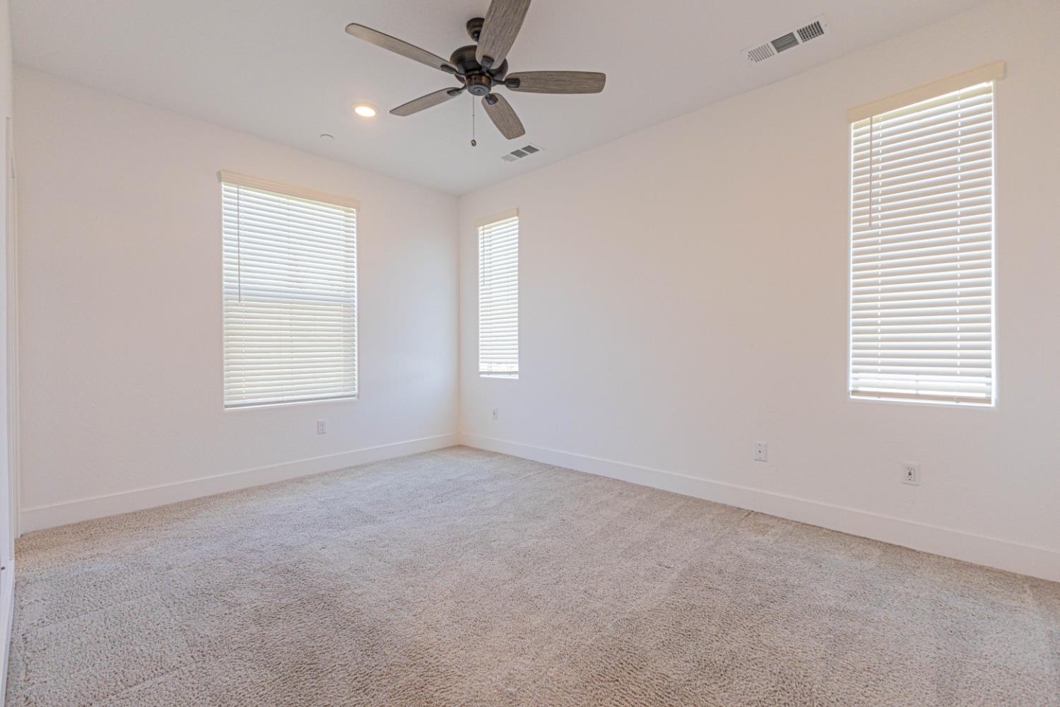 480 Balsam, Clovis, CA 93611