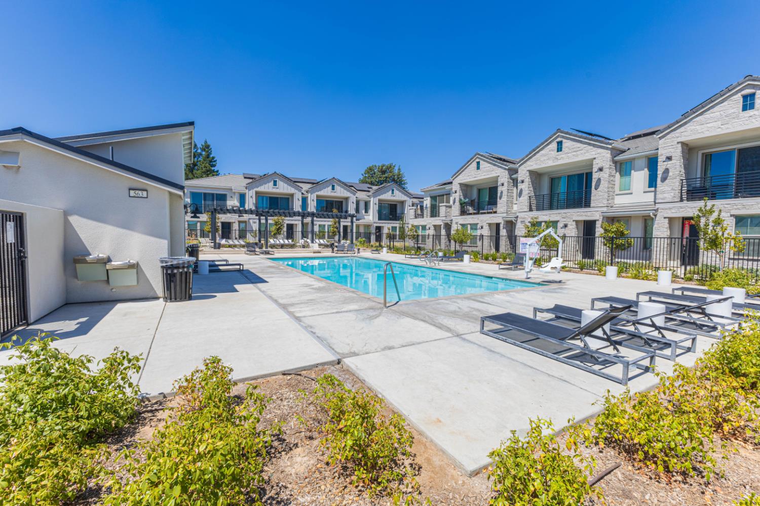 480 Balsam, Clovis, CA 93611