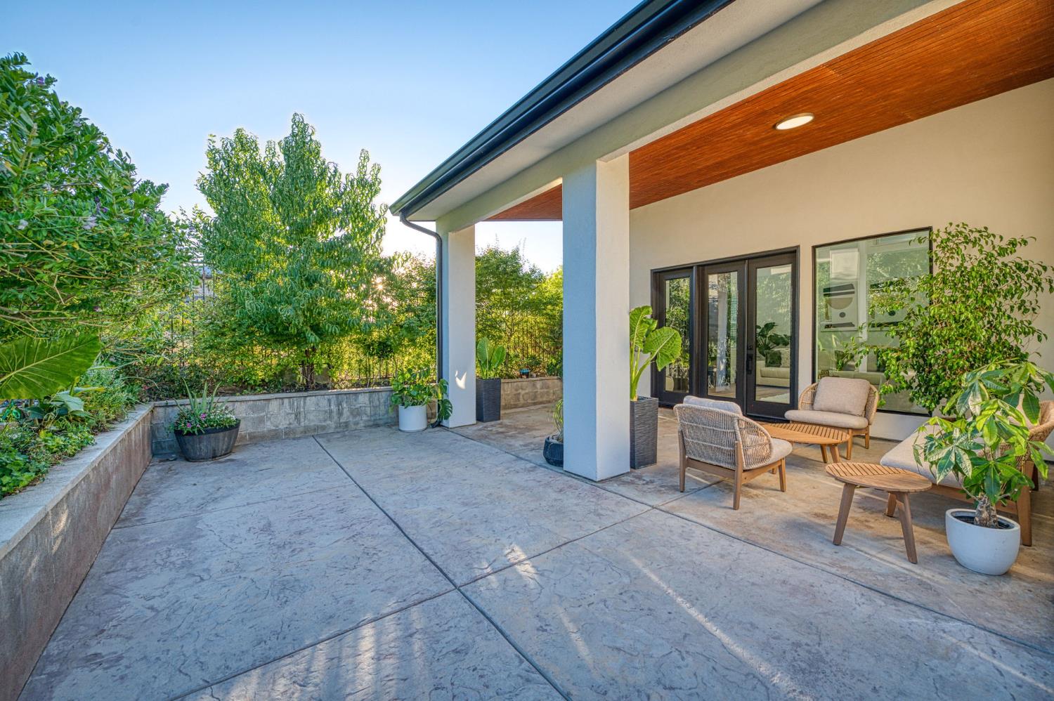 21853 Westmere Ln, Friant, CA 93626