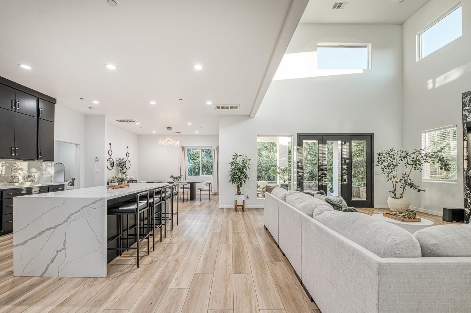 21853 Westmere Ln, Friant, CA 93626