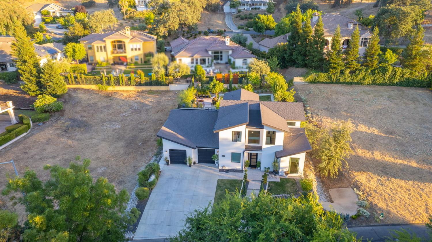 21853 Westmere Ln, Friant, CA 93626