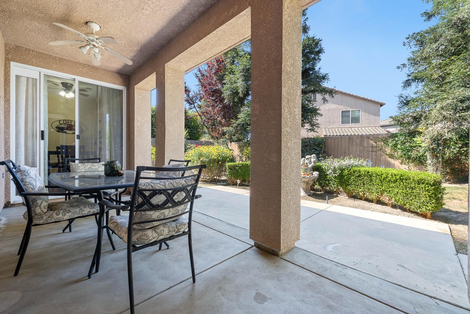 8697 N Talladega Way, Fresno, CA 93720