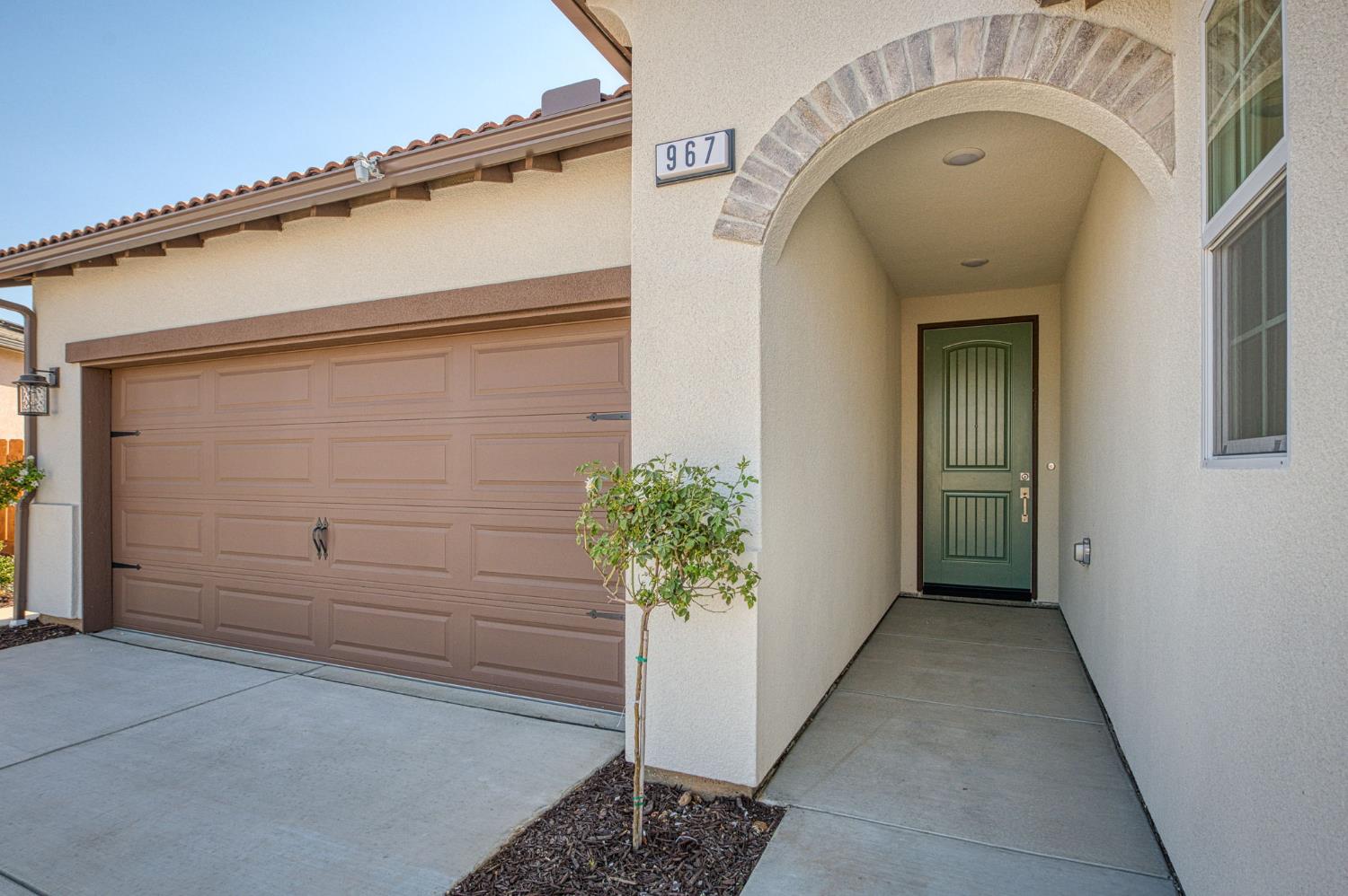 967 Talus Way S, Madera, CA 93636