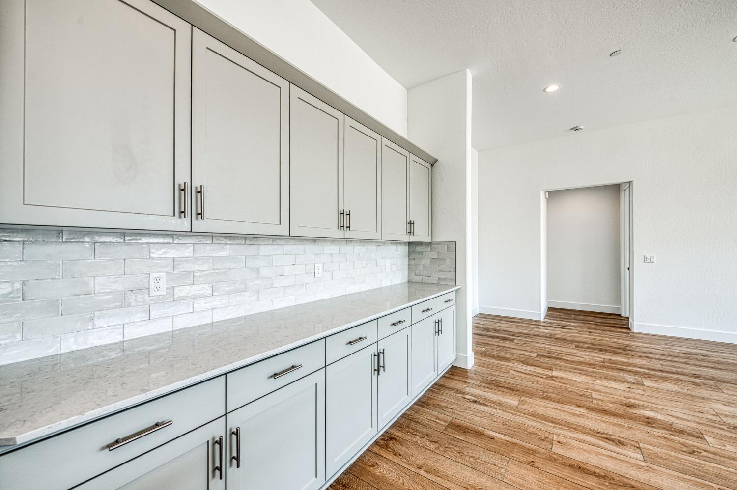967 Talus Way S, Madera, CA 93636