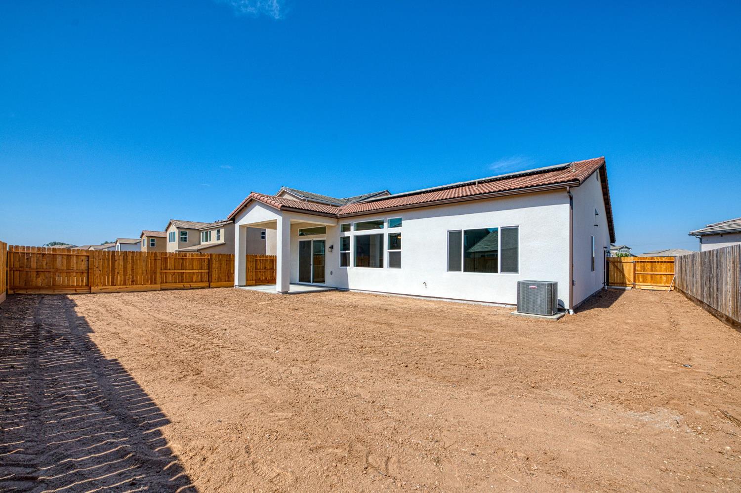 967 Talus Way S, Madera, CA 93636