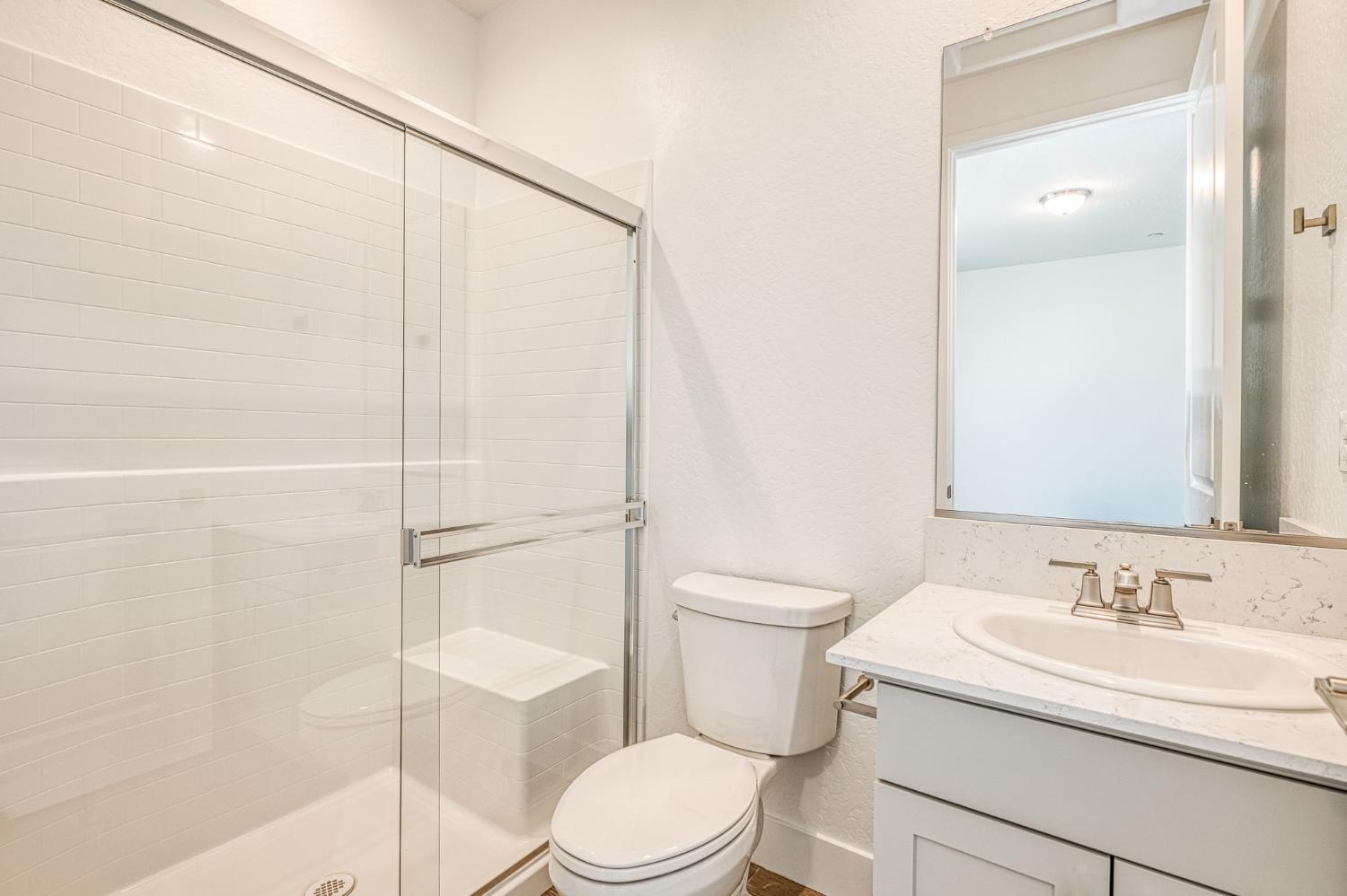 989 Talus Way S, Madera, CA 93636