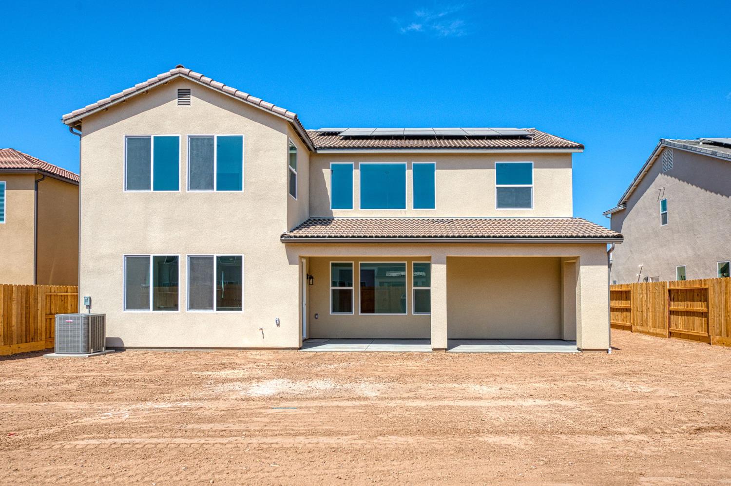 989 Talus Way S, Madera, CA 93636