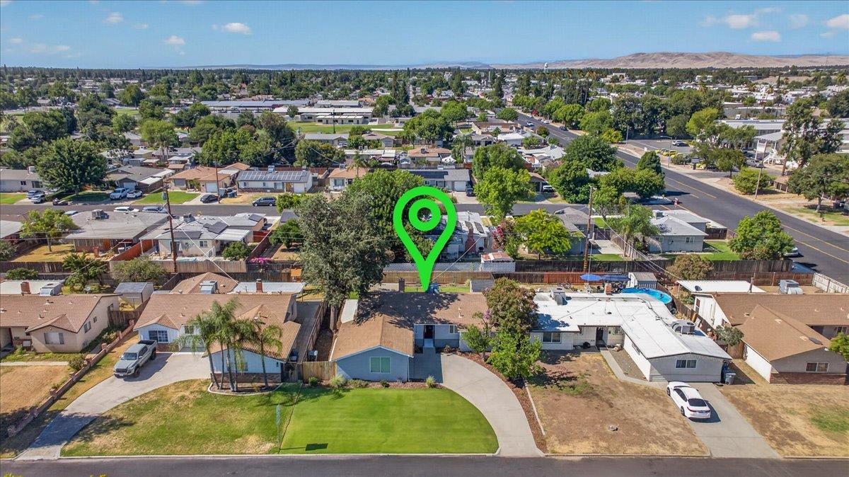 519 SAN JOSE Ave, Clovis, CA 93612