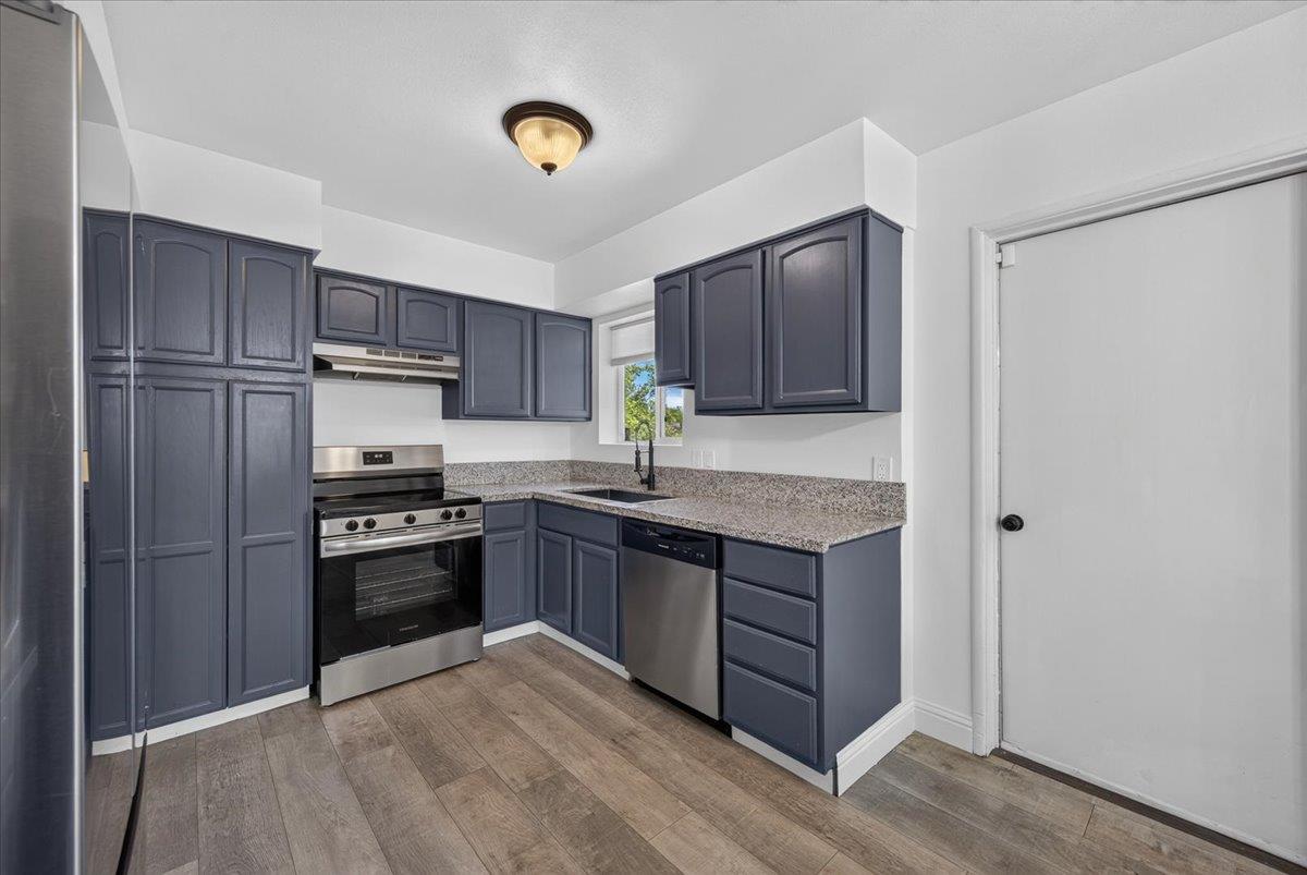 519 SAN JOSE Ave, Clovis, CA 93612